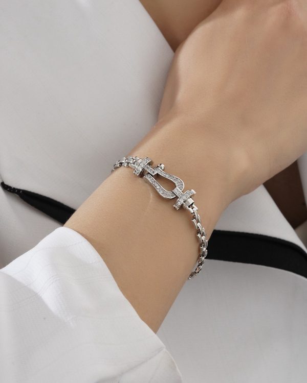 IMG_0025 دستبند نقرهای هرمیس لاک | Hermes Lock Silver Bracelet - تصویر 1