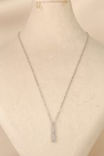 زنجیر نقره با اویز جواهری - تصویر 2